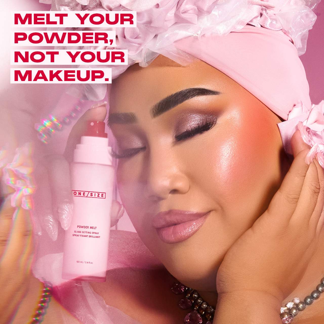 *PREORDEN: Powder Melt Glass Setting Spray - ONE SIZE by Patrick Starrr / Spray fijador hidratante