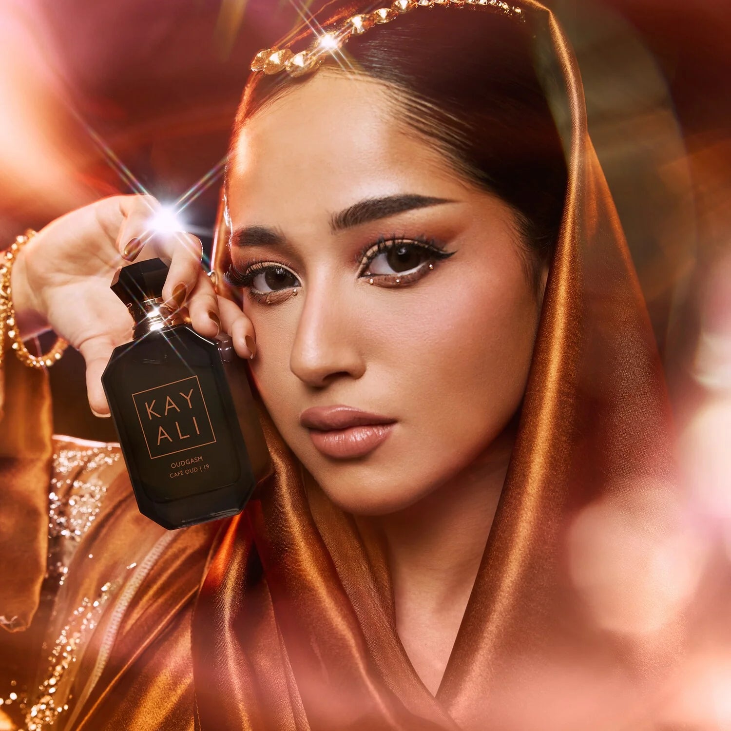 *PREORDEN: Oudgasm Café Oud | 19 Eau de Parfum Intense - Kayali / Perfume cálido