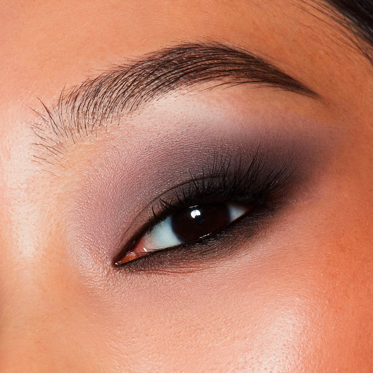 *PREORDEN: Major Dimension III Matte Eyeshadow Palette - PATRICK TA / Paleta de sombras mate colores nude cálidos y fríos