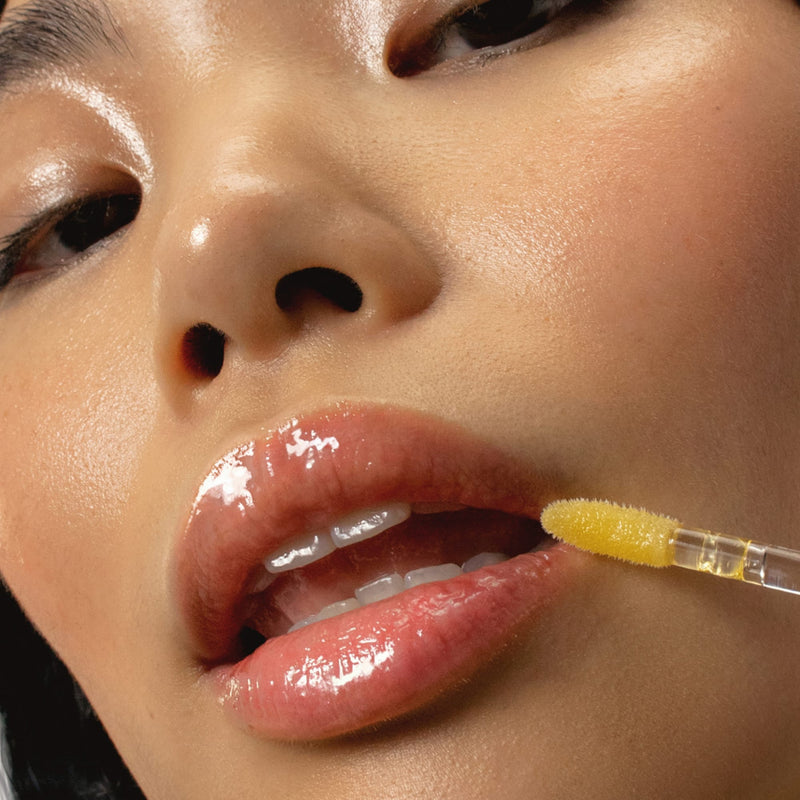 *SIN CAJA: Honey Infused Lip Oil - Gisou / Tratamiento nutritivo de labios