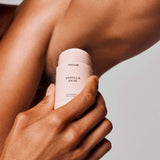 *PREORDEN: Vanilla Skin Deodorant - PHLUR / Desodorante en barra