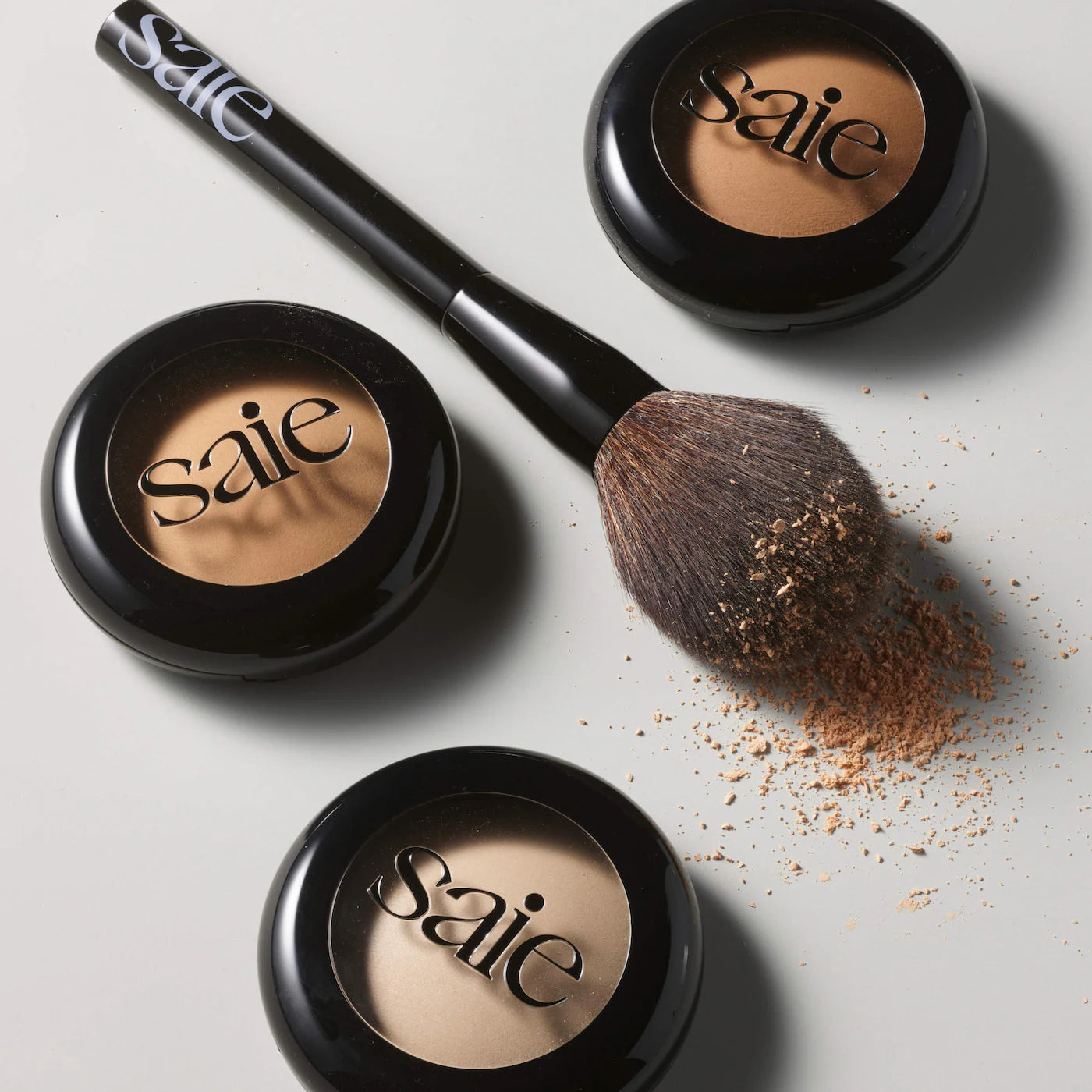 *PREORDEN: All-Over Powder Brush - Saie / Brocha para polvo