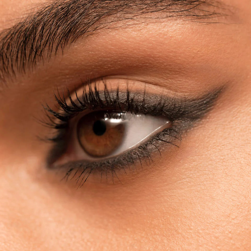 Satin Kajal Liner - Victoria Beckham / Lápiz para ojos cremoso con uso resistente al agua