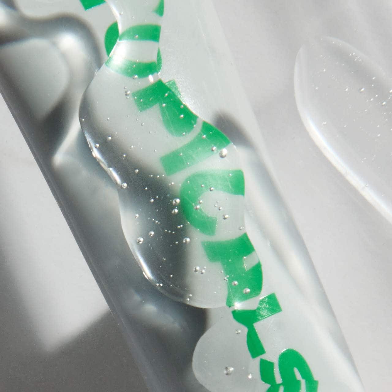 *PREORDEN: Slick Salve Glossy Lip Balm for Soothing + Hydration - Topicals / Bálsamo hidratante