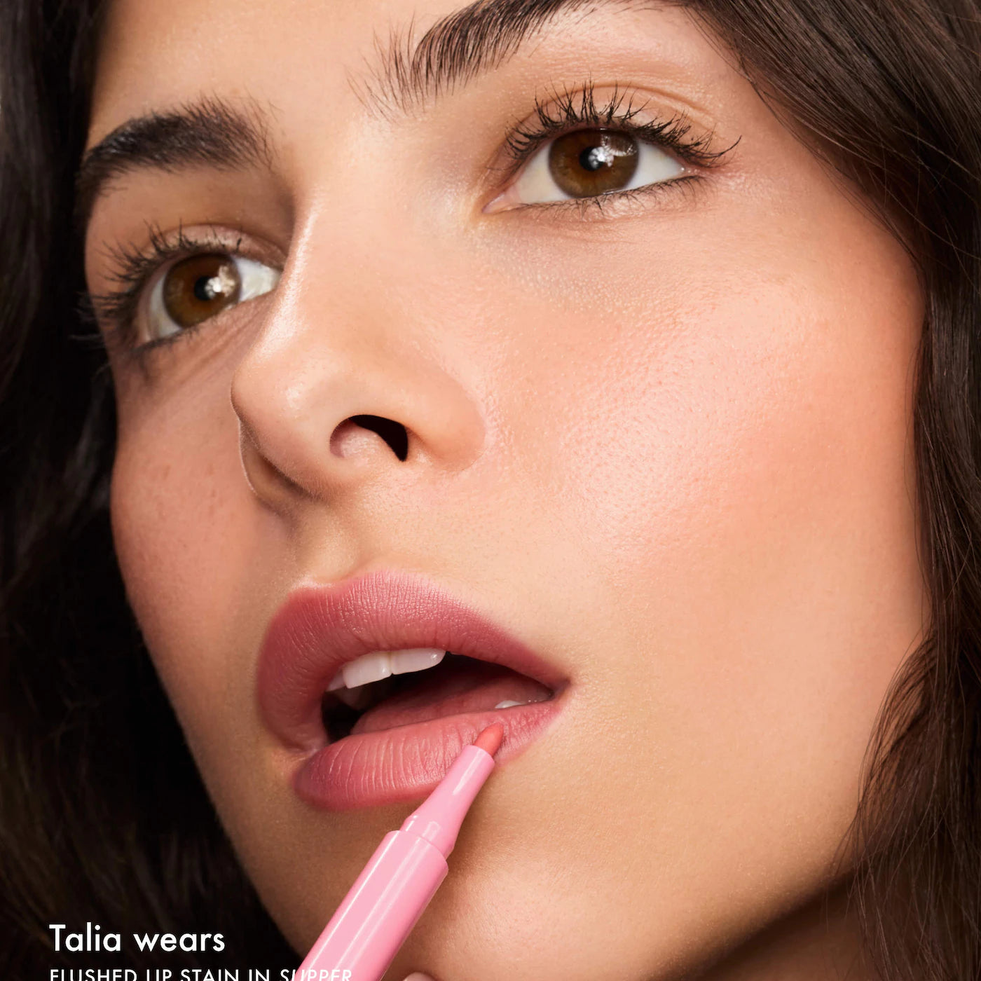 *PREORDEN: Flushed Lip Stain 12HR Long-Lasting Lip Tint - Huda Beauty / Delineador labial de larga duración