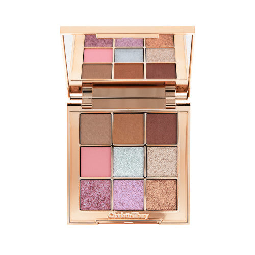 *PREORDEN: The Beautyverse Palette - Charlotte Tilbury / Paleta de sombras