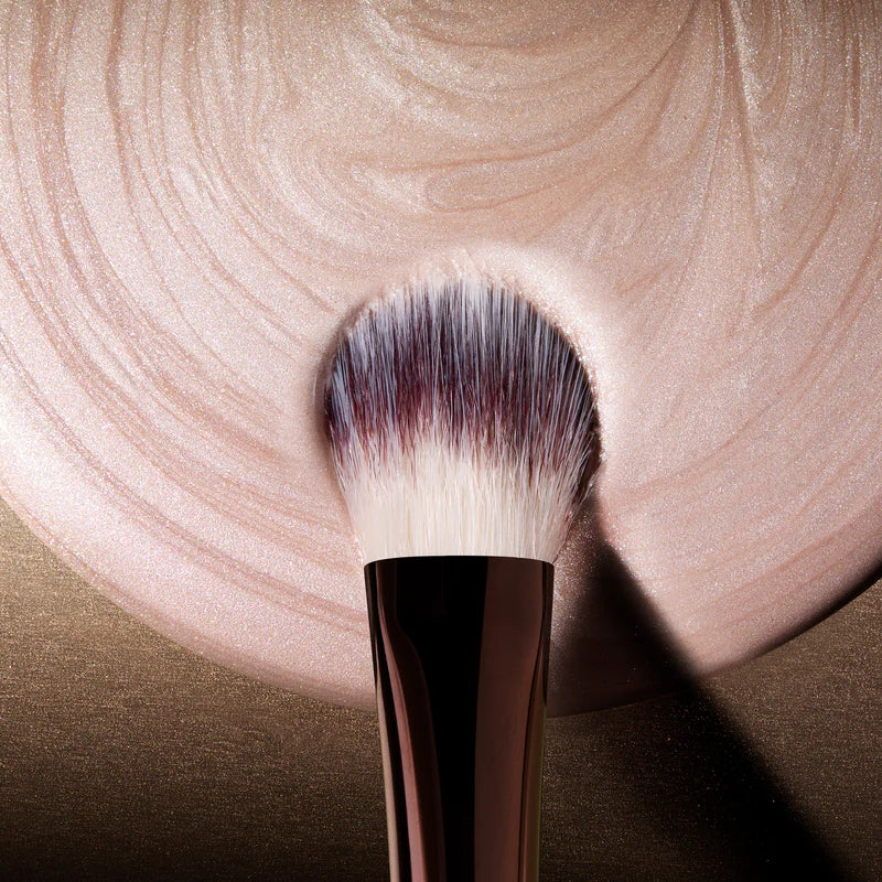 *PREORDEN: Unreal Radiant Glow Liquid Highlighter- Hourglass / Iluminador liquido
