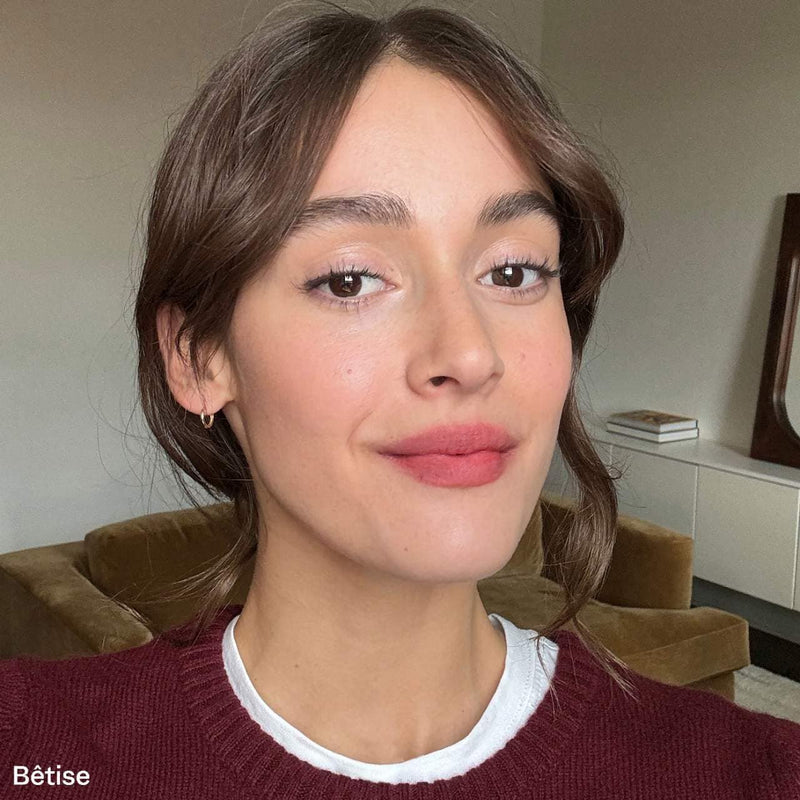 *PREORDEN: Bisou Balm Sheer Matte Lipstick - VIOLETTE_FR  / Bálsamo hidratante