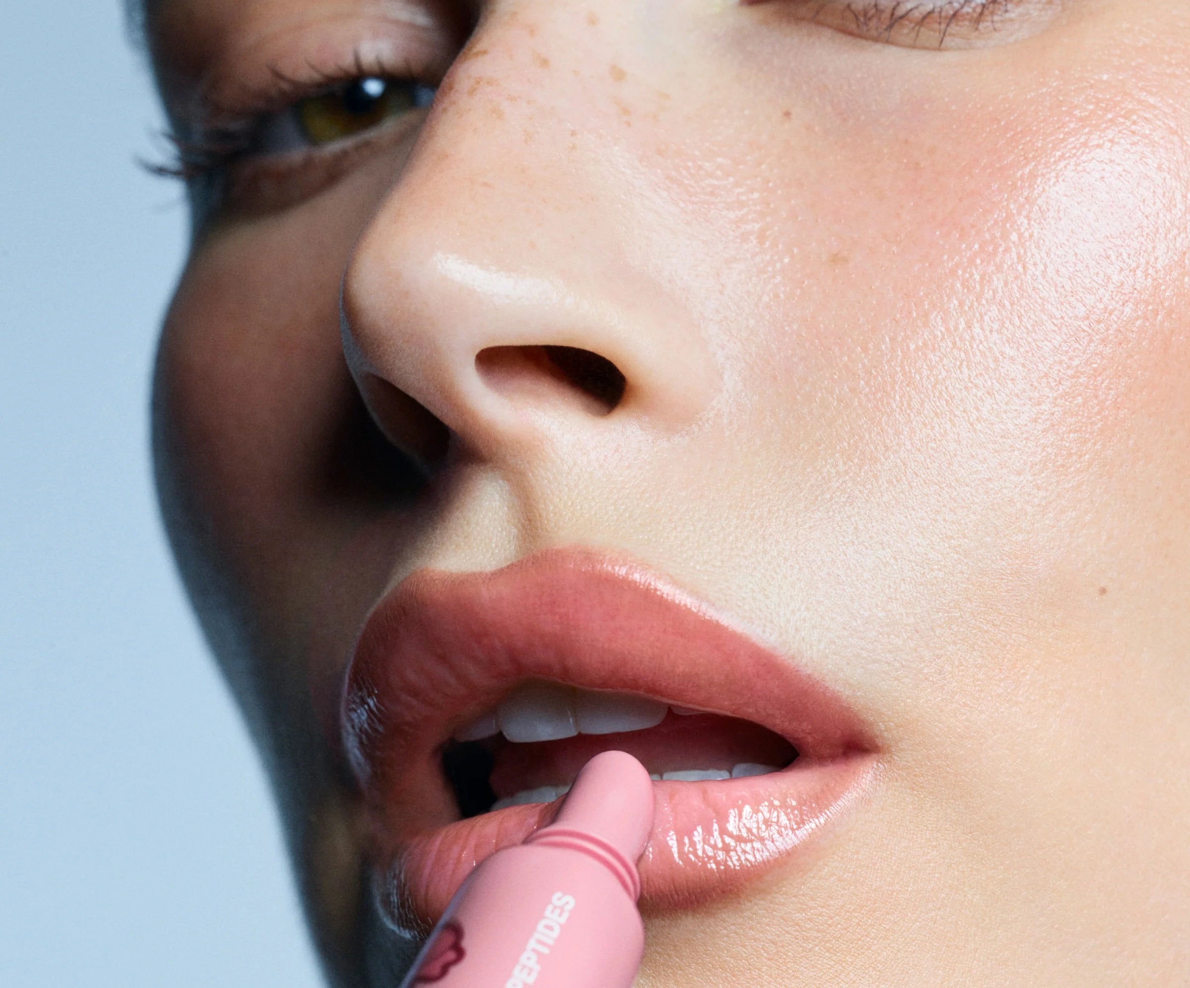 scented peptide lip tint edición limitada - RHODE / Bálsamo labial nutritivo