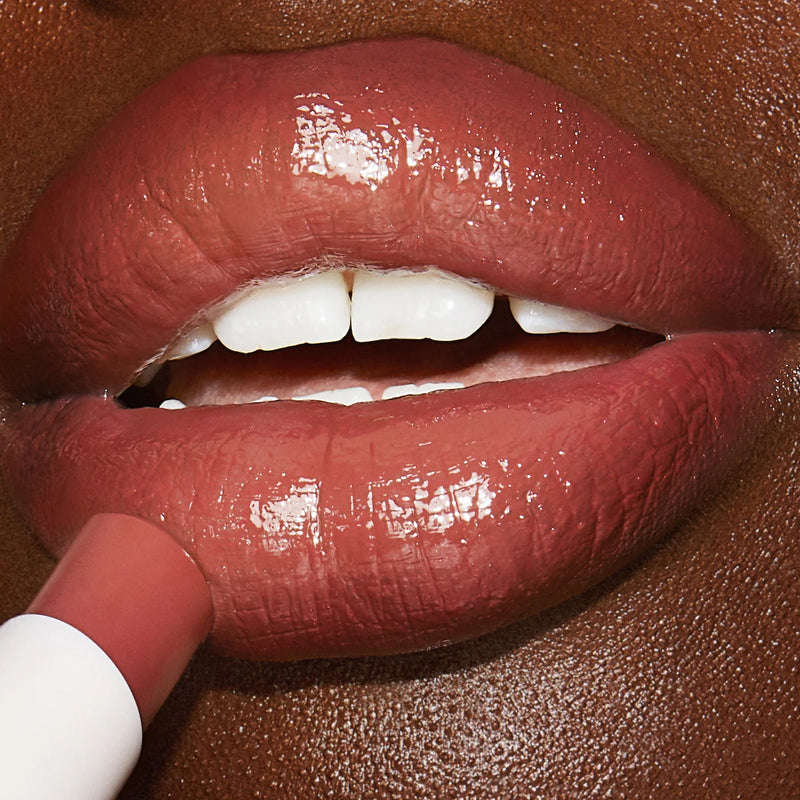 Hyaluronic Happikiss Lipstick Balm - Charlotte Tilbury / Bálsamo labial con color