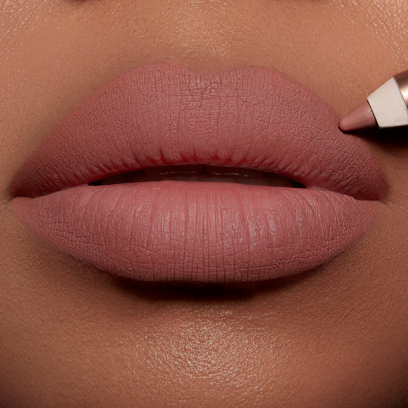 *PREORDEN: Lip Cheat Lip Liner - Charlotte Tilbury / Delineador de labios