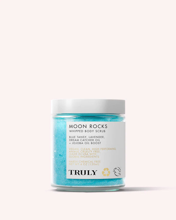 Moon Rocks Whipped Body Scrub - Truly / Exfoliante corporal reductor de rojeces