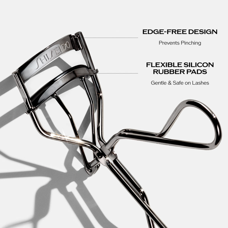 Eyelash Curler - Shiseido / Rizador de pestañas