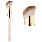 *PREORDEN: Liquid Touch Foundation Brush - Rare Beauty / Brocha para base