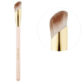 *PREORDEN: Liquid Touch Concealer Brush - Rare Beauty / Brocha para corrector