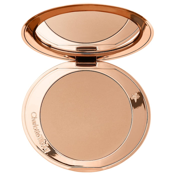 *PREORDEN: Airbrush Matte Bronzer - Charlotte Tilbury / Bronzer en polvo